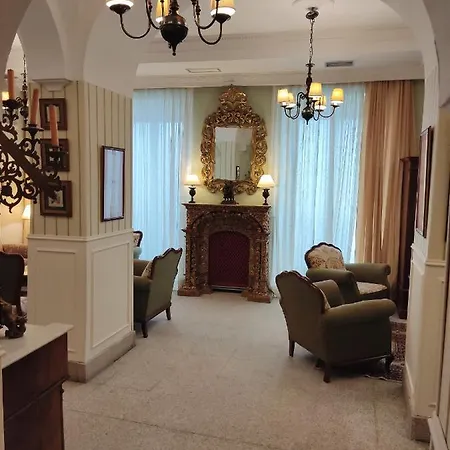 イベリア プラザ マヨール Caces