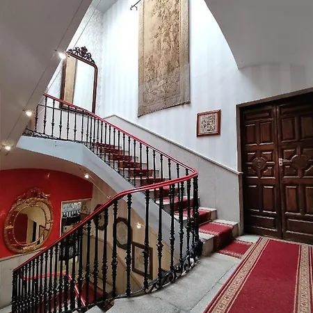 ホテル イベリア プラザ マヨール *