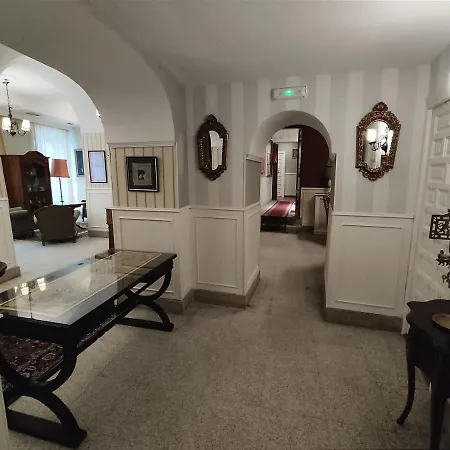 Hotel Iberia Plaza Mayor Caceres