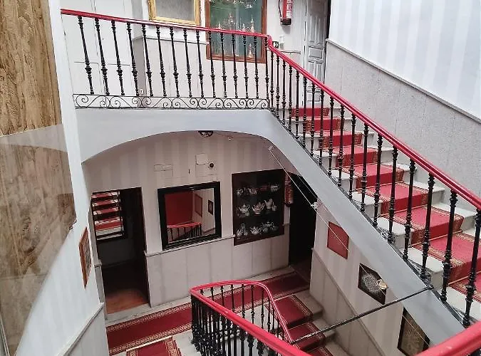 Iberia Plaza Mayor Otel