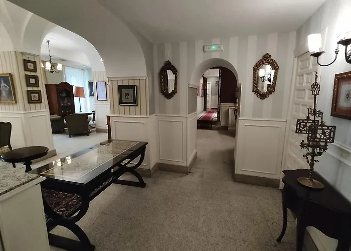 Hotel Iberia Plaza Mayor Caces