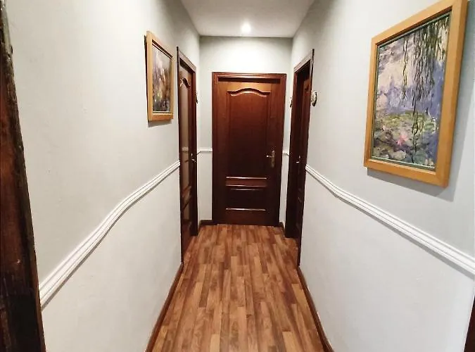 伊比利亚市政广场酒店 Caces