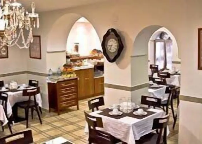 Hotel Iberia Plaza Mayor Caces