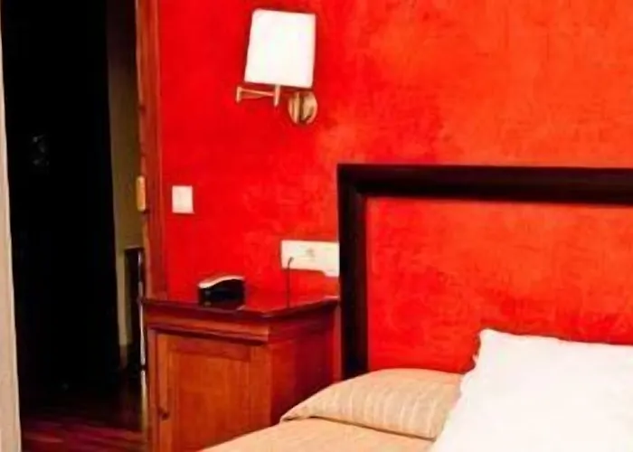 Hotel Iberia Plaza Mayor Caces